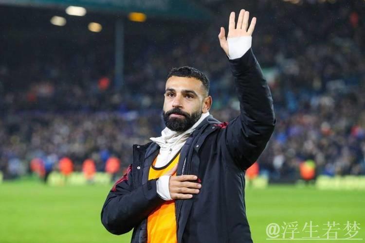 萨拉赫获启蒙教练力挺:职业态度毋庸置疑,斯洛特丧失信任 萨拉赫获启蒙教练力挺:职业态度毋庸置疑,斯洛特丧失信任