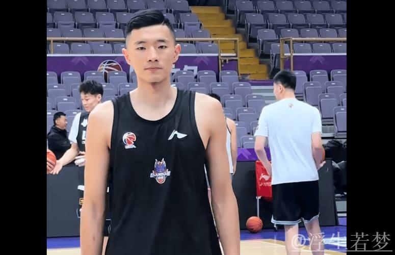 北控男篮发布北控VS山东赛前踩场视频:19:35开战 北控男篮发布北控VS山东赛前踩场视频:19:35开战